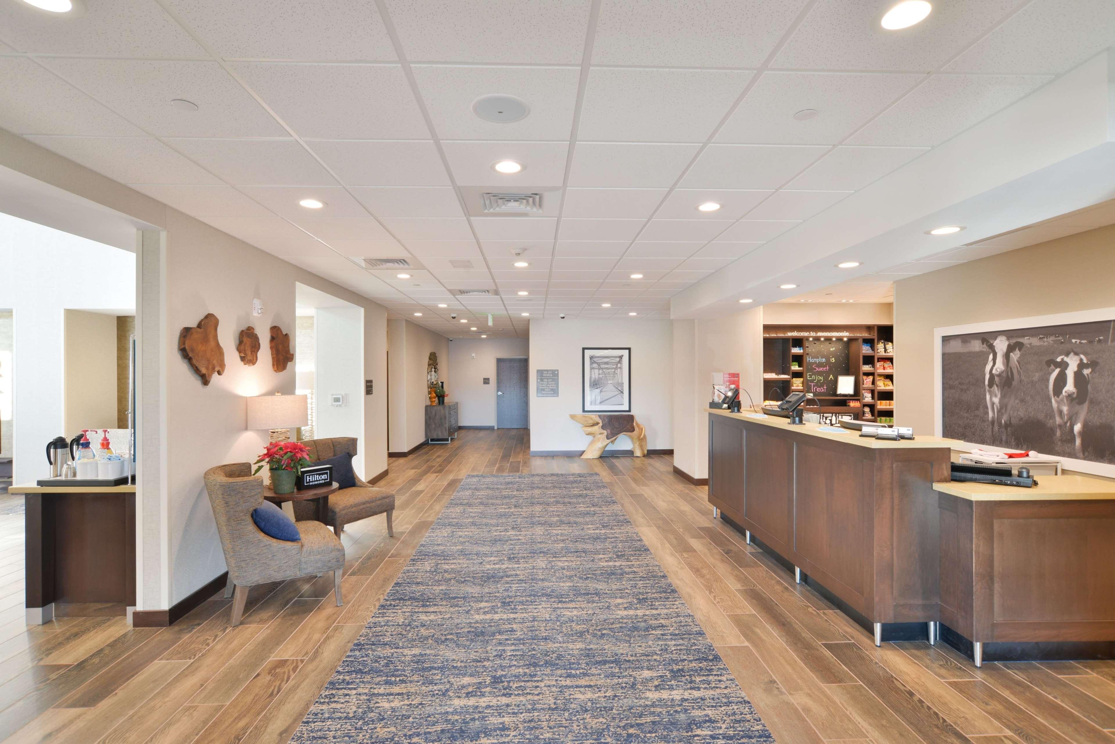 Hampton Inn & Suites Menomonie-Uw Stout מראה חיצוני תמונה