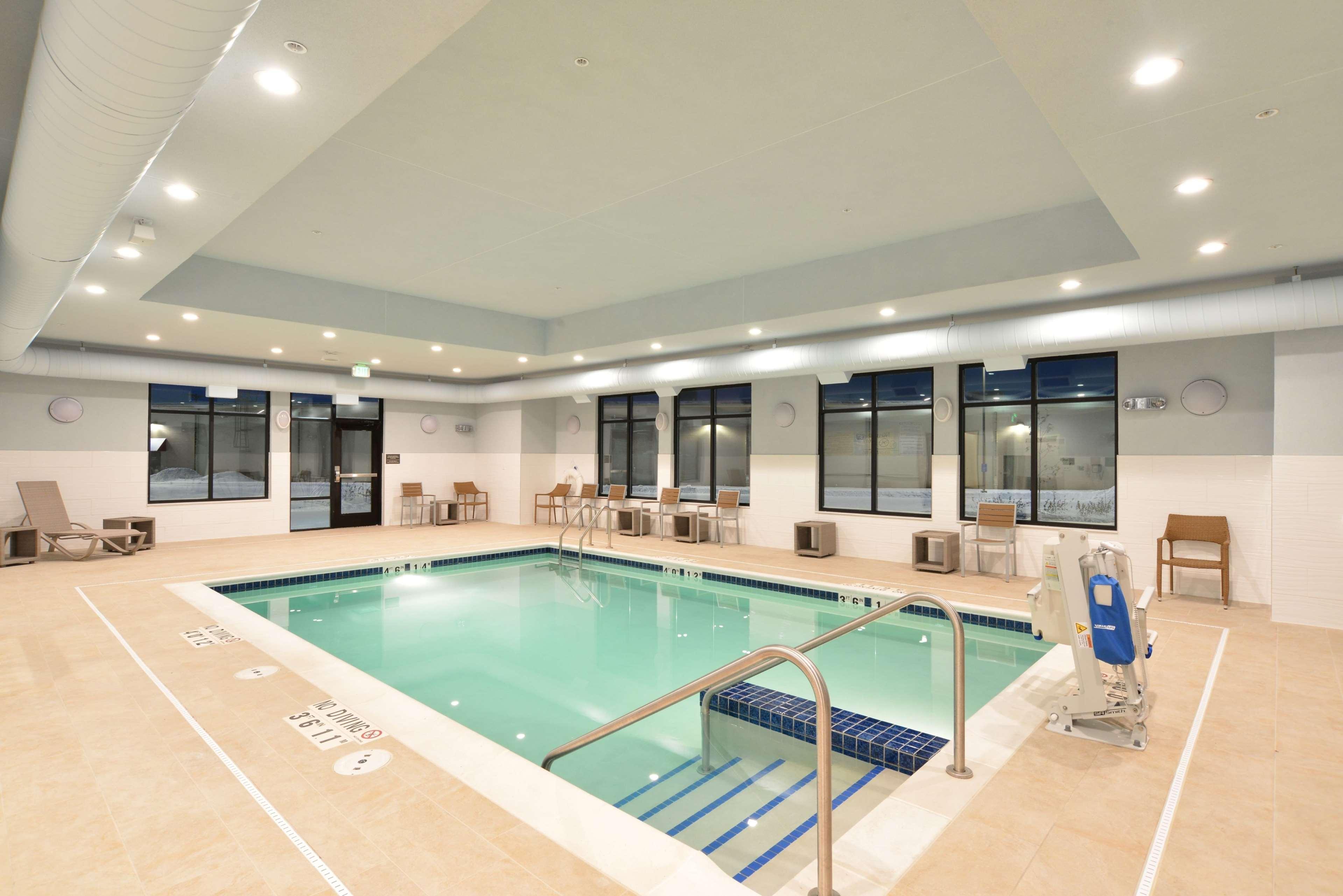 Hampton Inn & Suites Menomonie-Uw Stout מראה חיצוני תמונה
