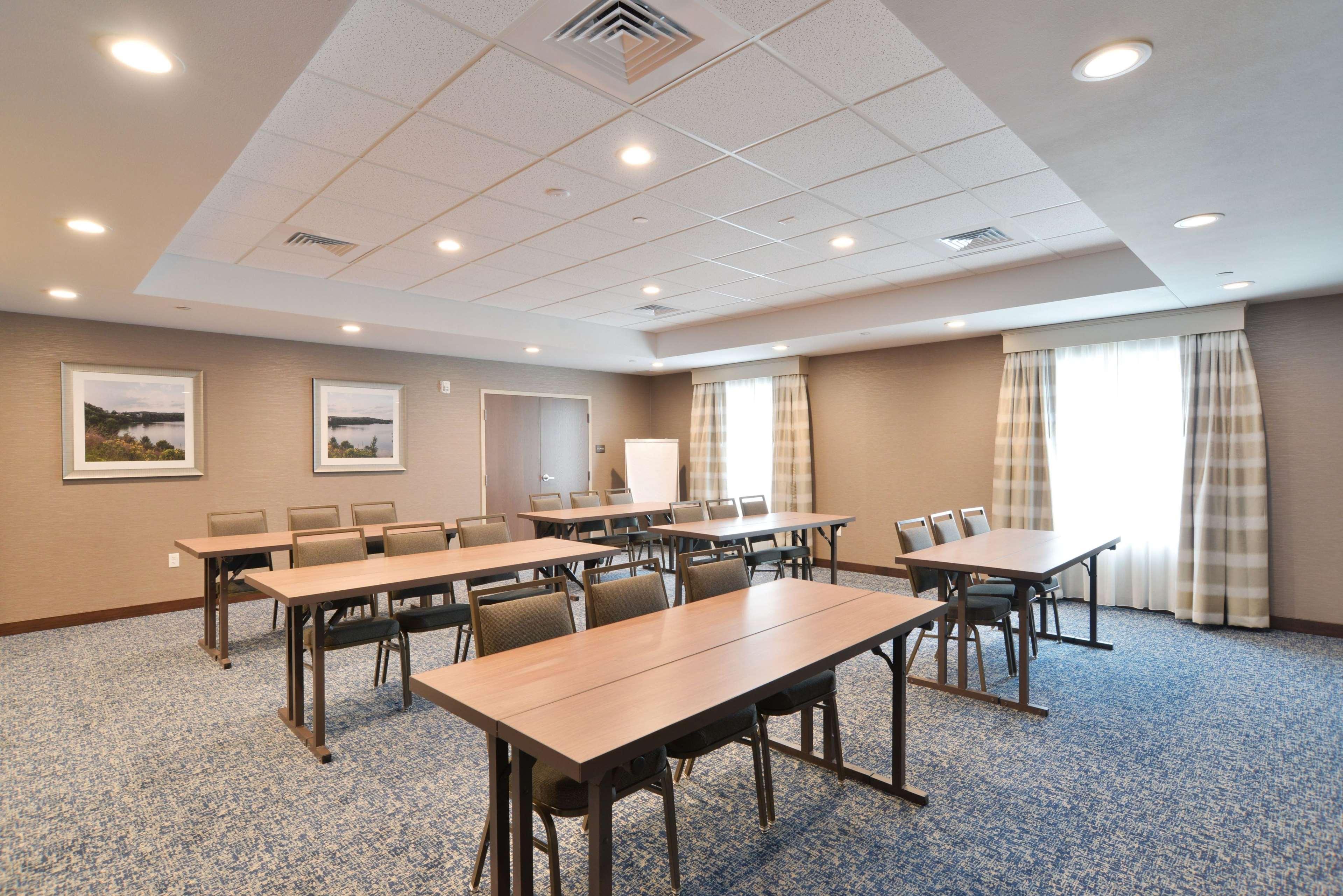 Hampton Inn & Suites Menomonie-Uw Stout מראה חיצוני תמונה