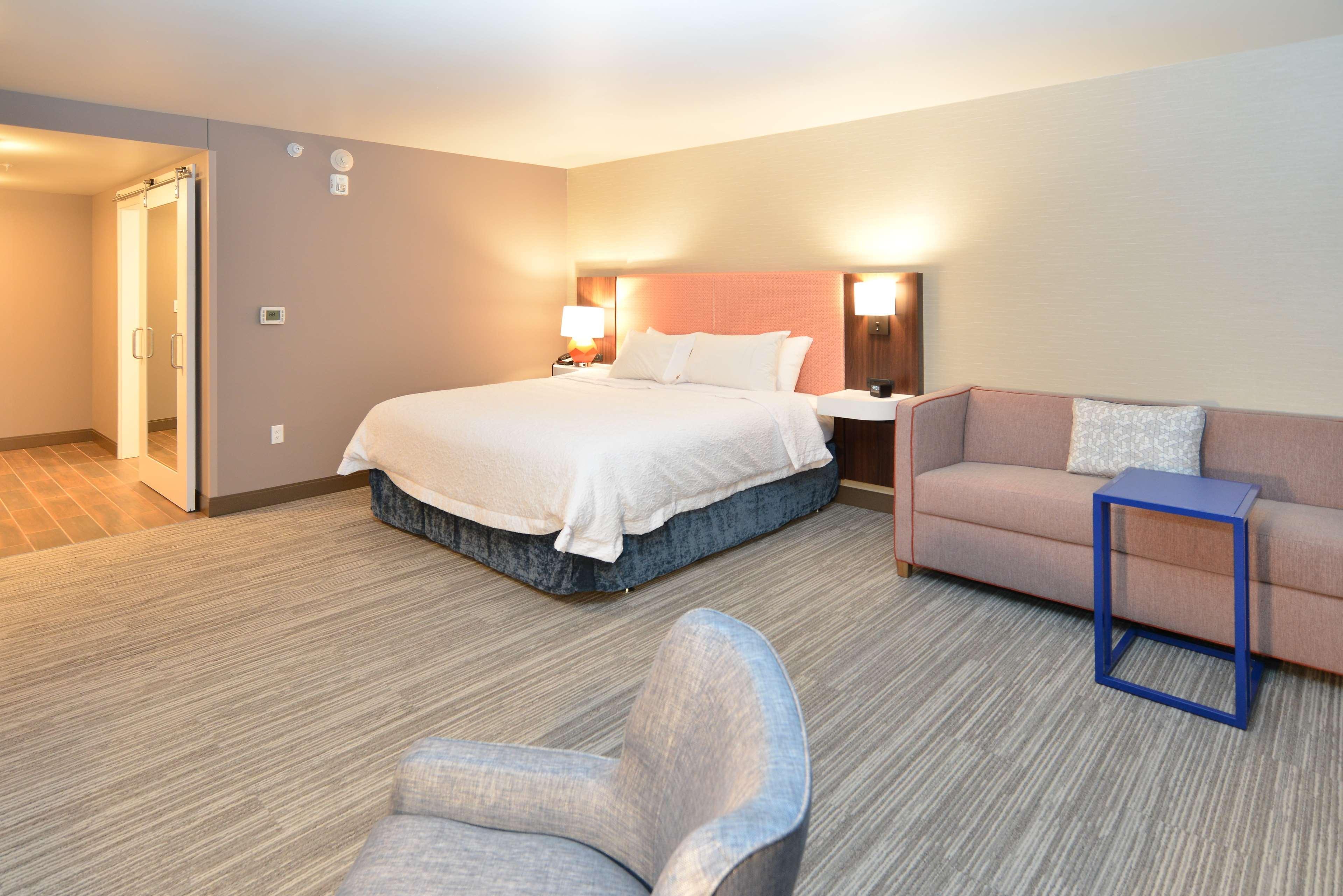Hampton Inn & Suites Menomonie-Uw Stout מראה חיצוני תמונה
