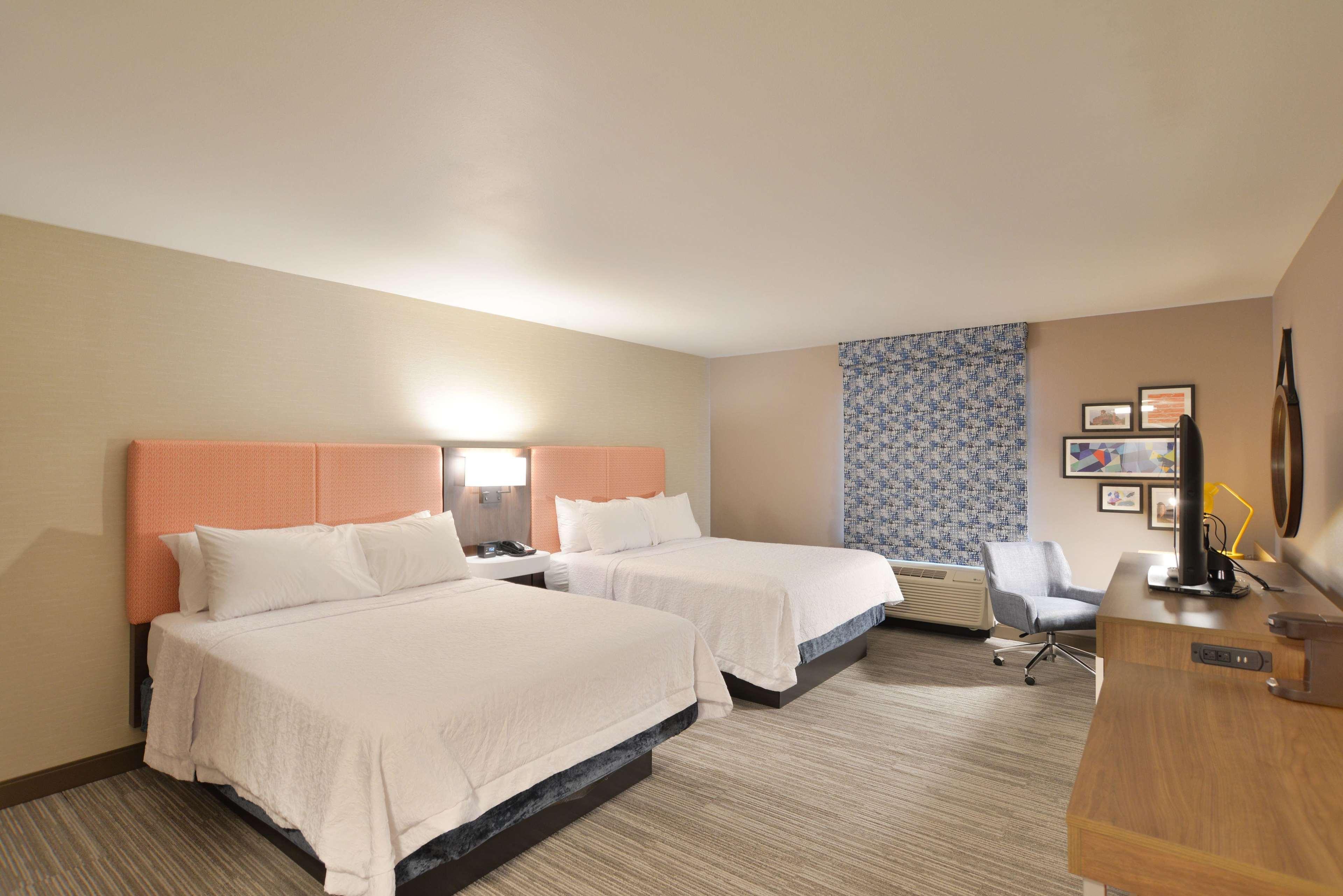 Hampton Inn & Suites Menomonie-Uw Stout מראה חיצוני תמונה