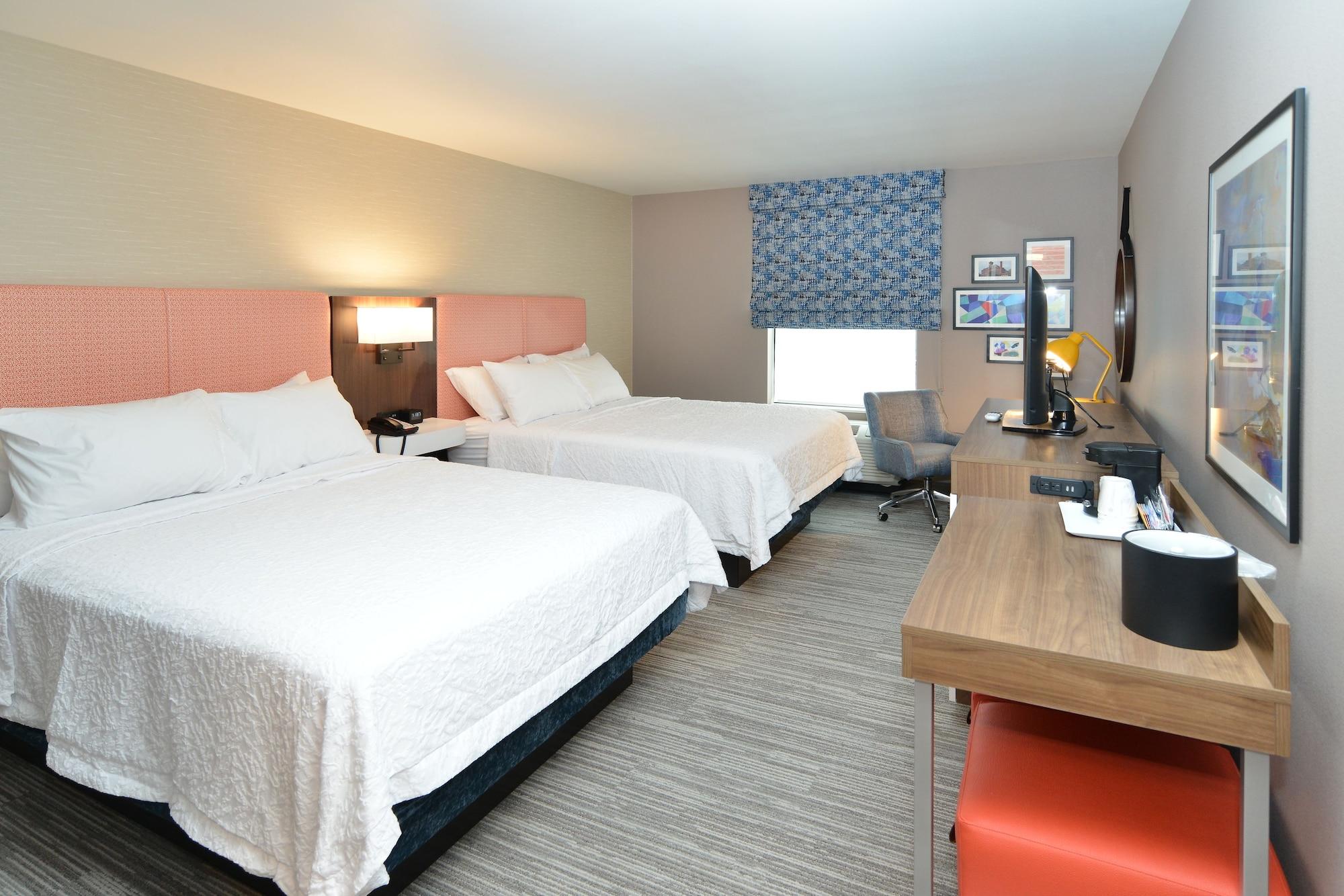Hampton Inn & Suites Menomonie-Uw Stout מראה חיצוני תמונה