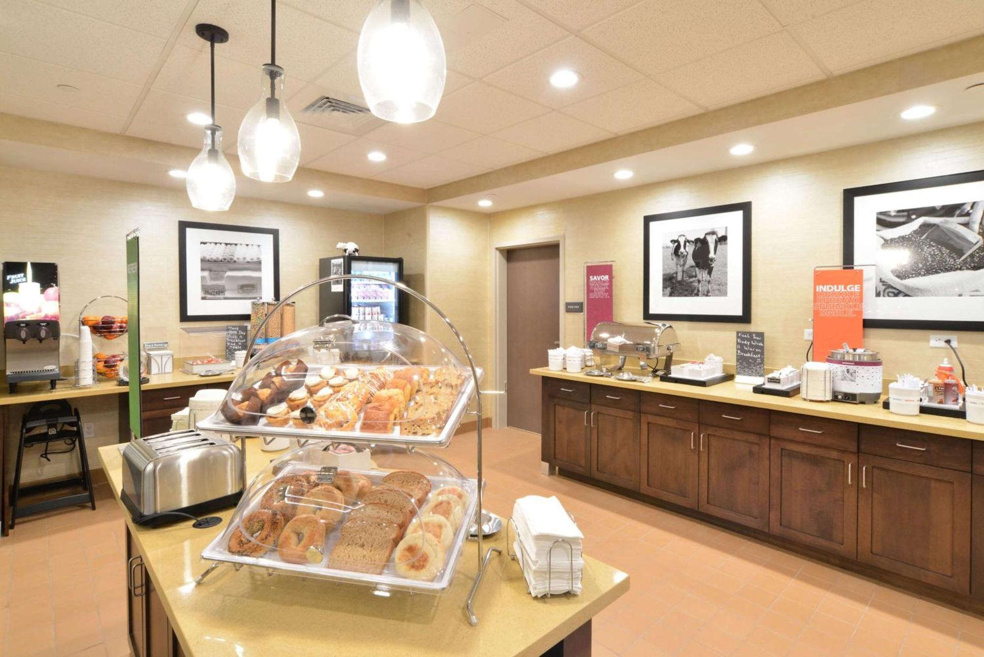 Hampton Inn & Suites Menomonie-Uw Stout מראה חיצוני תמונה