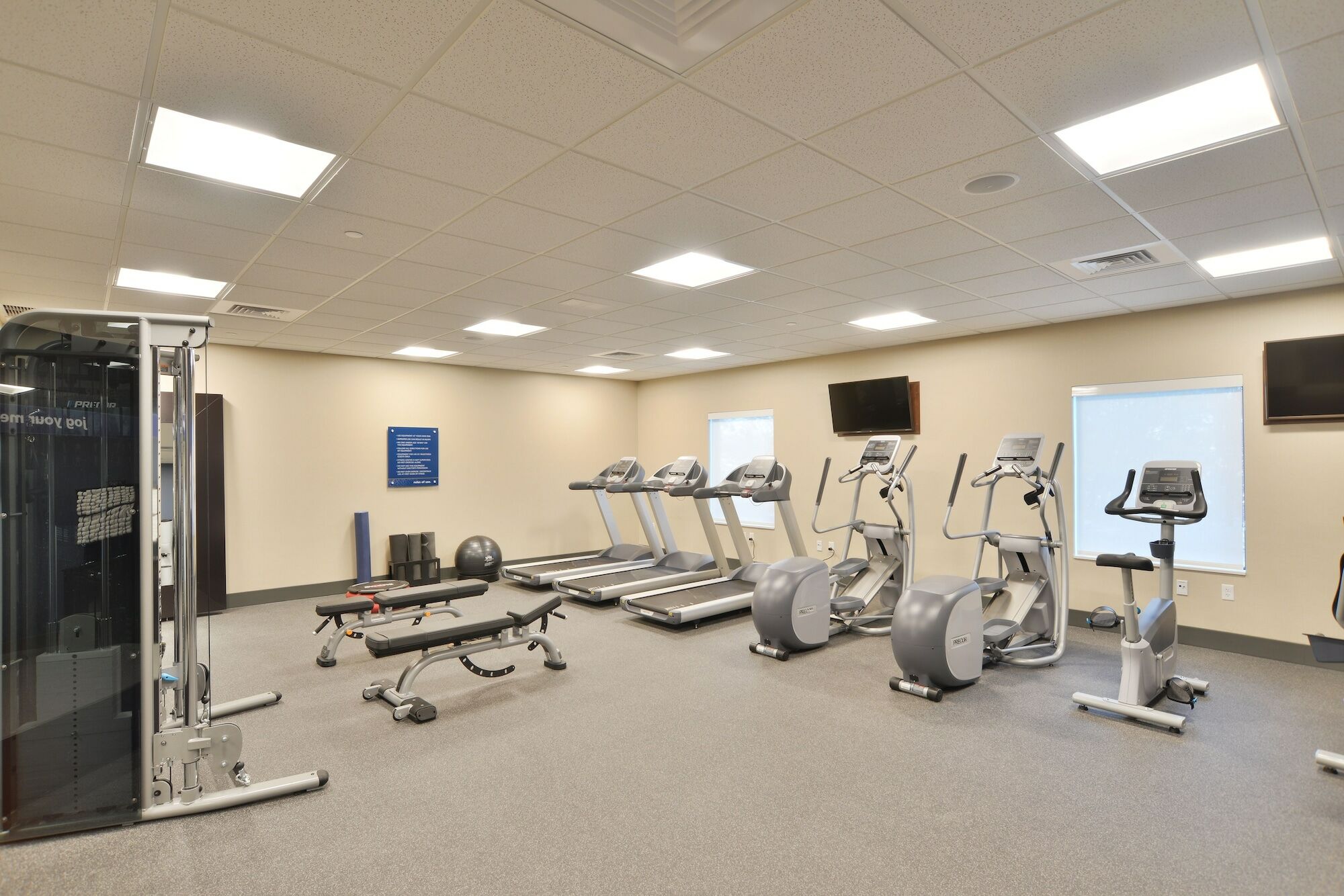Hampton Inn & Suites Menomonie-Uw Stout מראה חיצוני תמונה